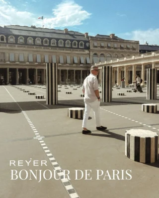 🇫🇷 Bonjour aus Paris! #reyerlooksontour - diesmal aus einer der schönsten Städte der Welt. ❤️

Zwischen charmanten Straßen, französischem Flair und inspirierenden Showrooms sind wir für Sie unterwegs, um die Spring/Summer Kollektion 2027 zu ordern. 🤍 Jedes Detail, jede Marke und jedes Lieblingsstück wird mit viel Gespür für Stil und Qualität für Sie ausgewählt. 

Begleiten Sie uns auf unserer Reise durch Paris und werfen Sie einen Blick hinter die Kulissen unserer Ordertage. ✨ Die schönsten Eindrücke aus der Stadt und erste Momente unserer Fashion-Tour warten auf Sie. 🇫🇷

#reyerlooks #parisfashion #fashionbuying